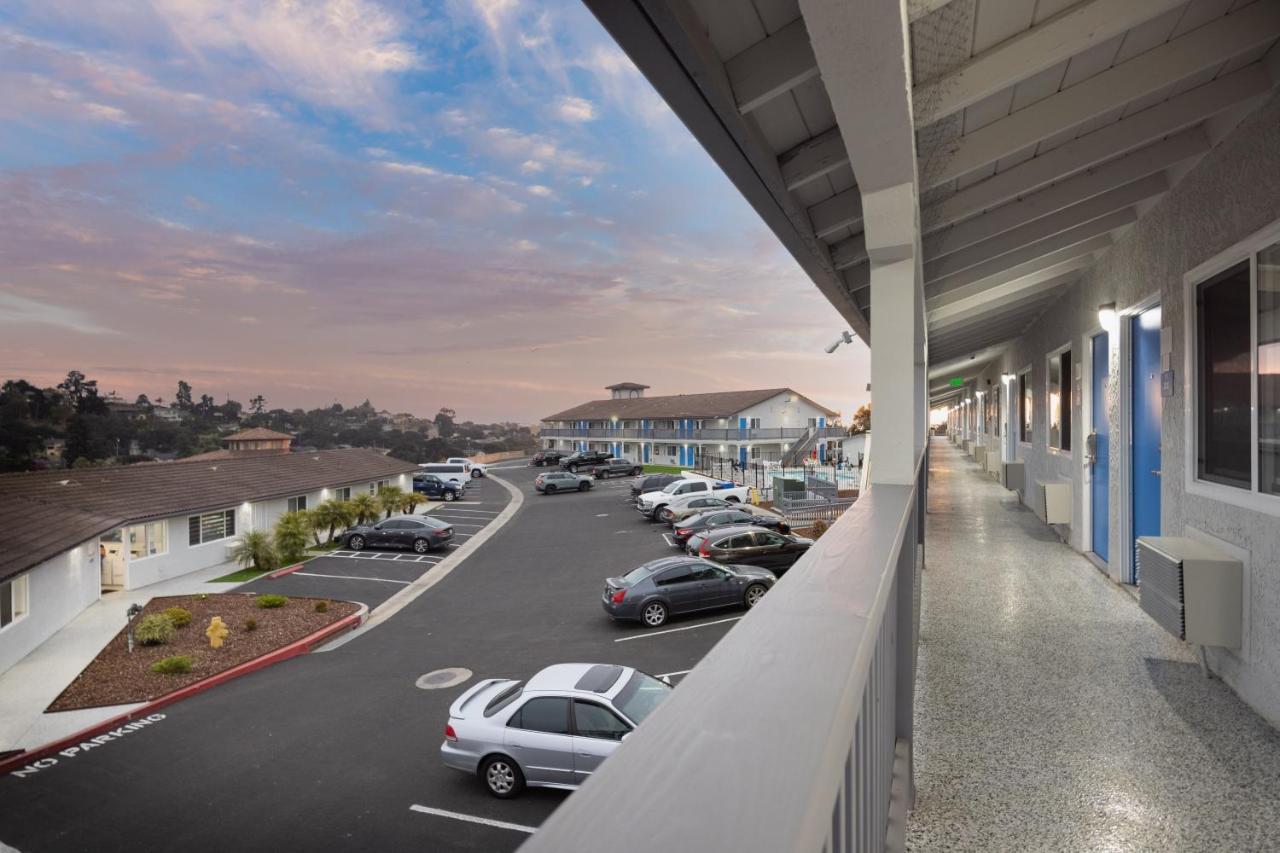 Days Inn By Wyndham Arroyo Grande Pismo Beach 외부 사진