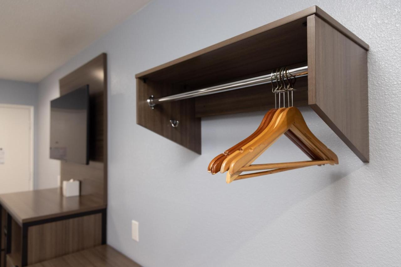 Days Inn By Wyndham Arroyo Grande Pismo Beach 외부 사진